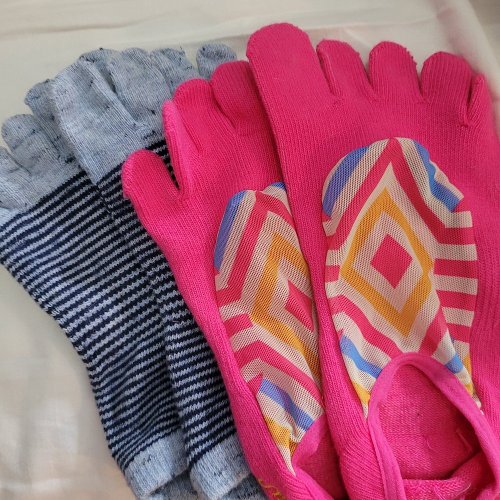 2 Pair PILATES SOCKS